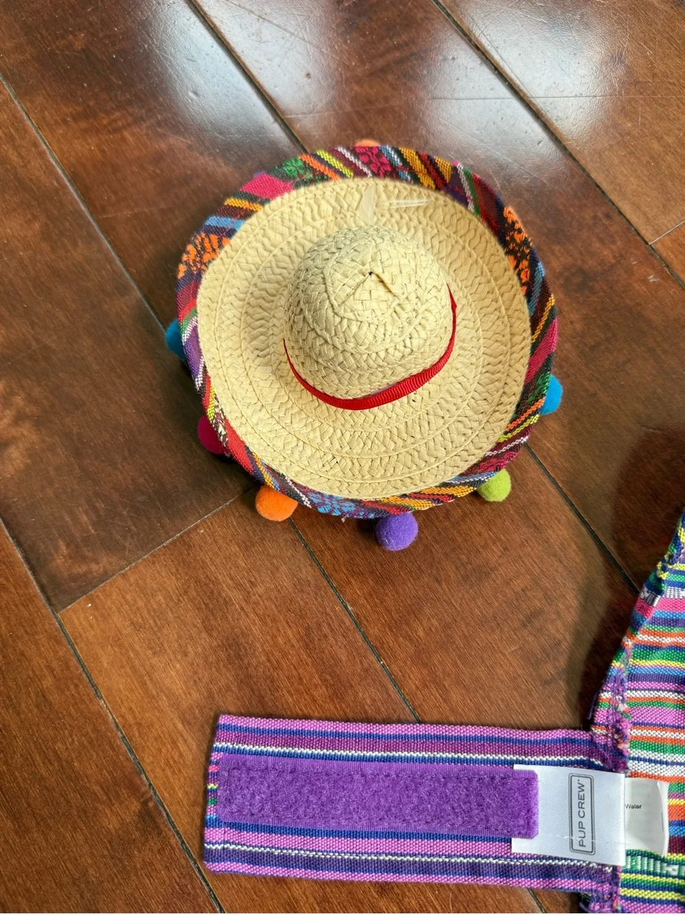 Pup Crew Mexican Fiesta Sombrero & Serape Dog Costume, size XS/Small